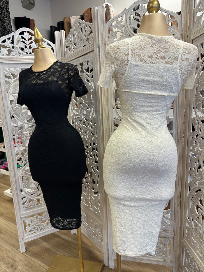 Lace Short Sleeve Dress- Stretchy estira poco