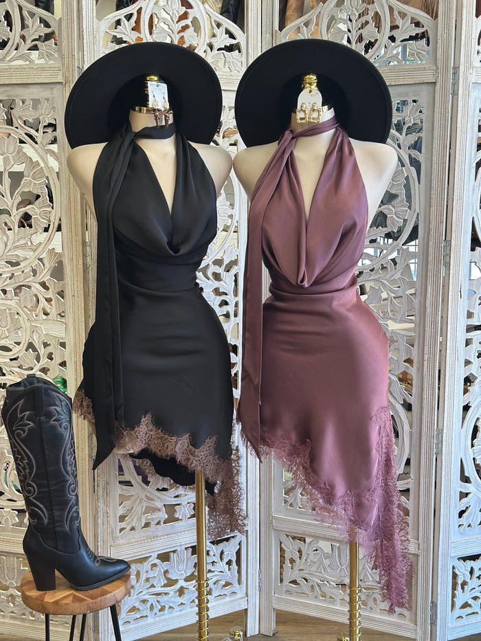 Lace Trim Scarf Dress-Estira Poco, Slightly Stretchy