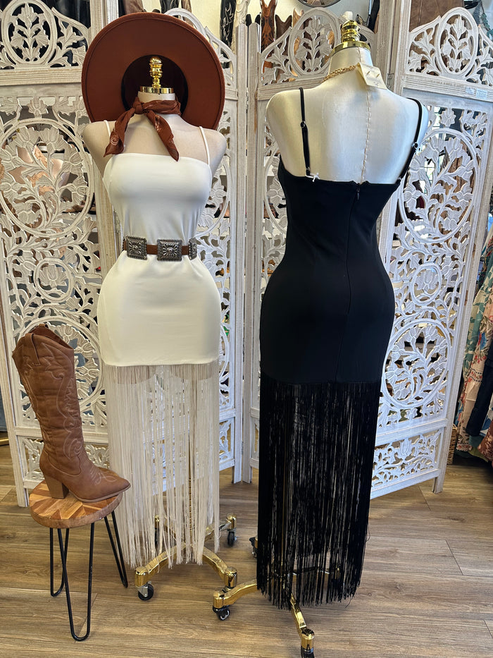 Long Fringe Western Dress- Slightly Stretchy, Estira Poco