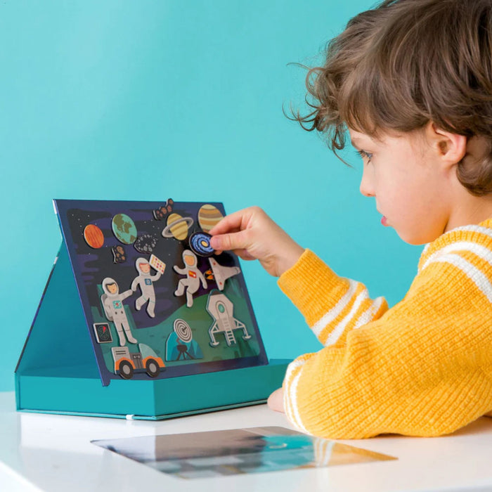 Magnetic Play Scene - Outer Space