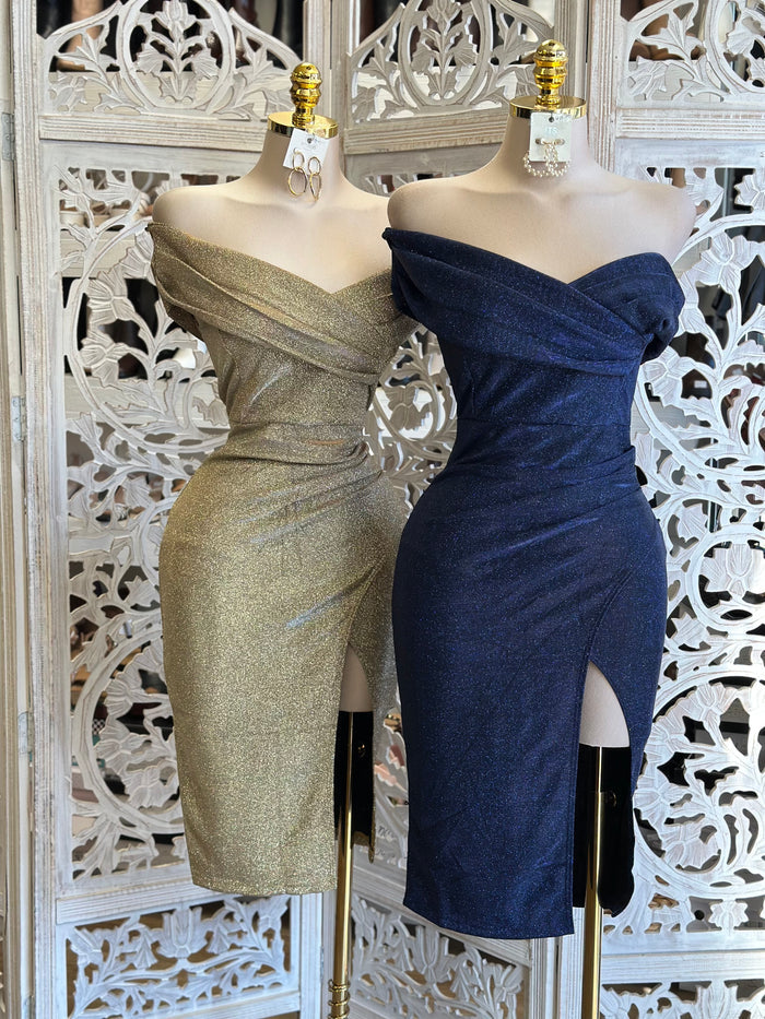 Shimmery Wrapped Cocktail Dress- Stretchy,Estira poco