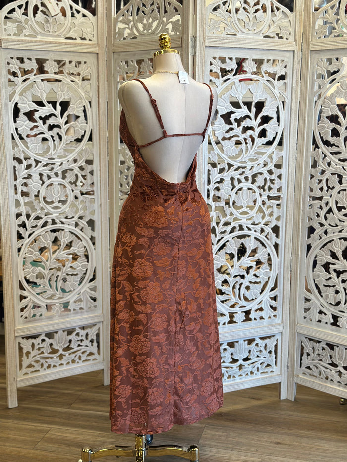 Velvet Floral Brick Flowy Dress- Not Stretchy,No Estira