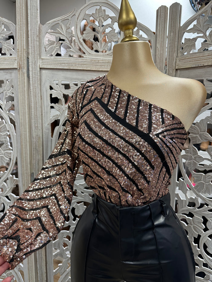 Sequin Assymetric One Sleeve Blouse