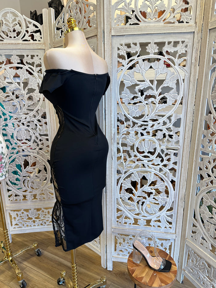 Black Off Shoulder Lace Cutout Dress - Estira, Stretchy