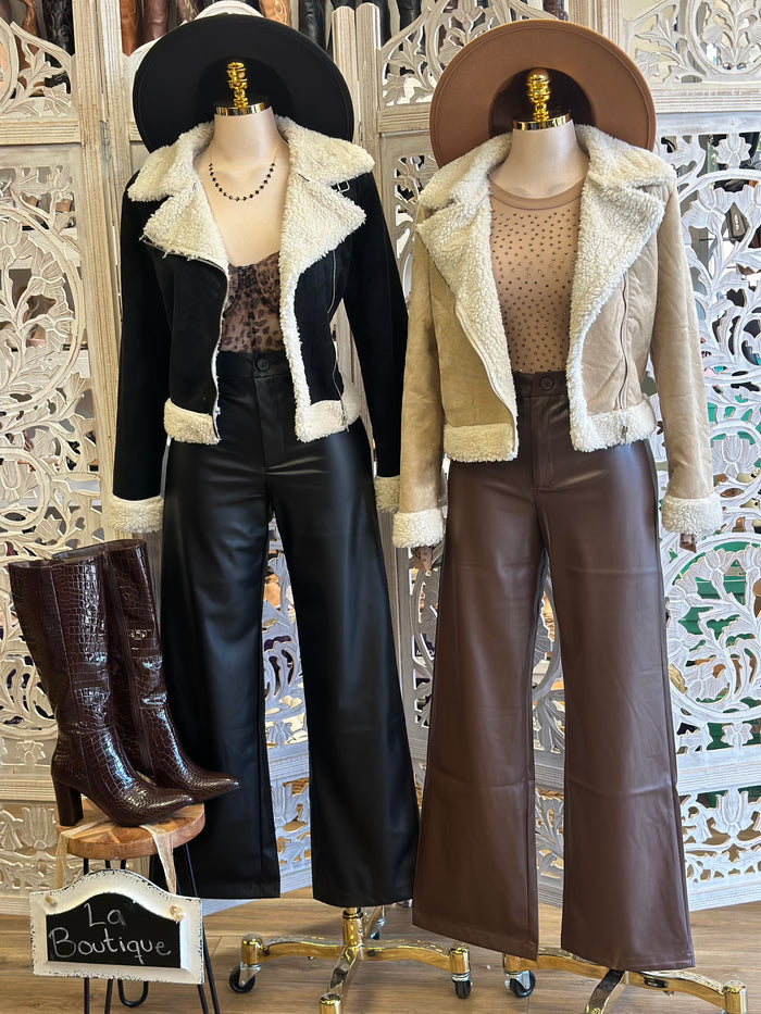 Black Sherpa Suede Jacket- Slightly Stretchy, Estira Poco