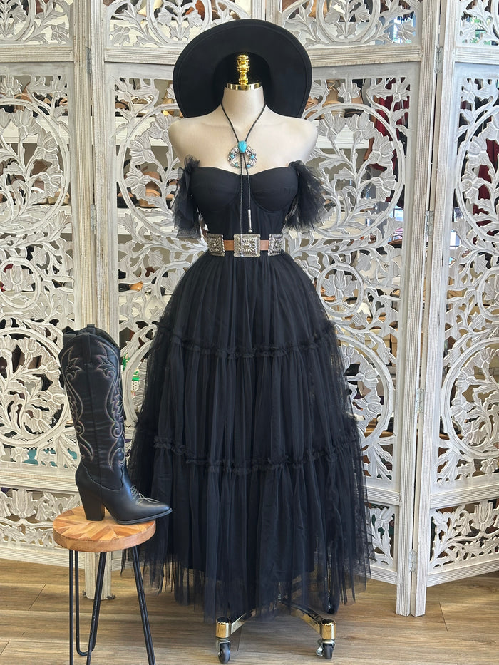 Black Tulle Maci Dress -Slightly Stretchy, Estira Poco