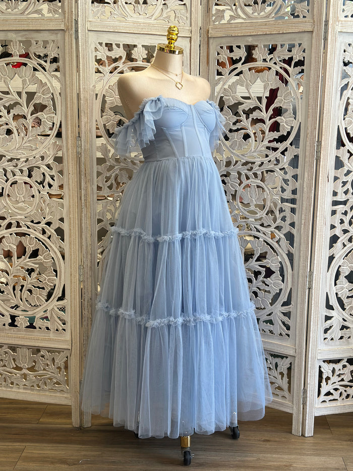 Blue Dream Tulle Dress -Estira Poco , Slightly Stretchy