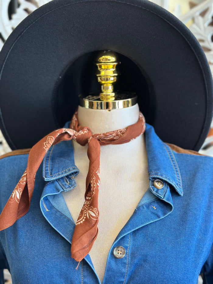 Brick  Pattern Neck Scarf