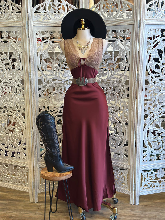Burgundy Lace Madalynn Dress- Not Stretchy, No Estira