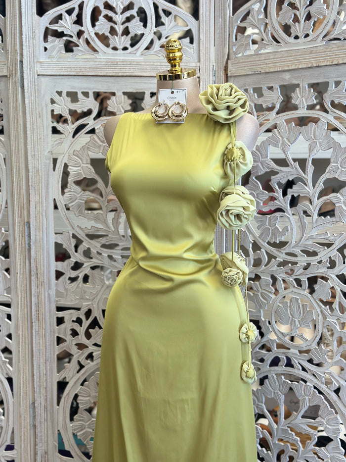 Chartreuse Floral Maxi Dress -Not Stretchy, No Estira