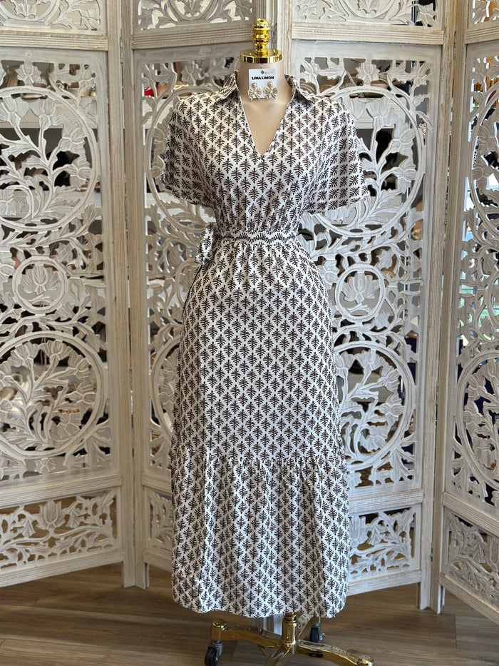 Collard Pattern Maxi Dress- Not Stretchy , No Estira