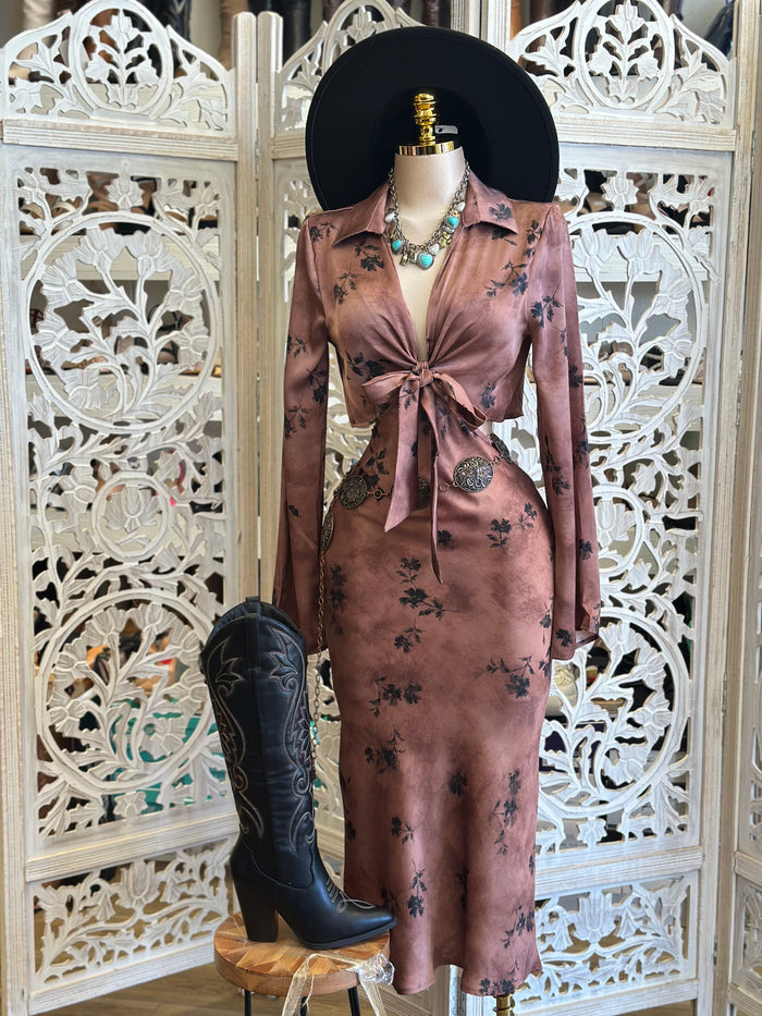 Cutout Floral Collard Dress - No Estira, Not Stretchy