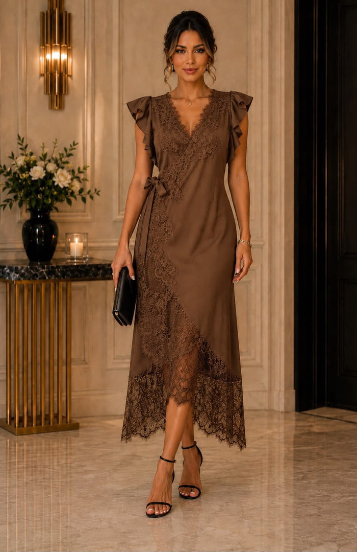 Doll Lace Detail Dress- Not Stretchy, No Estira