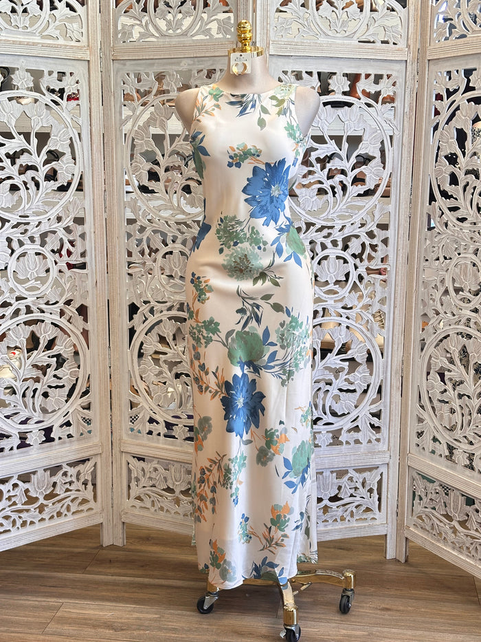 Draped Back Floral Satin Dress- Not Stretchy, No Estira