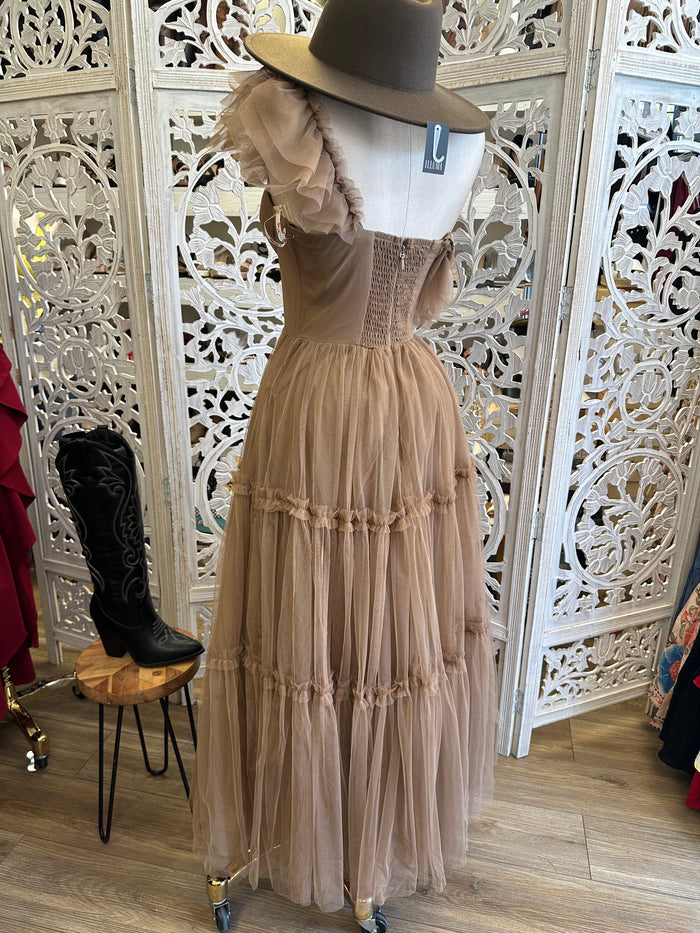 Earth Brown Tulle Maci Dress -Slightly Stretchy, Estira Poco