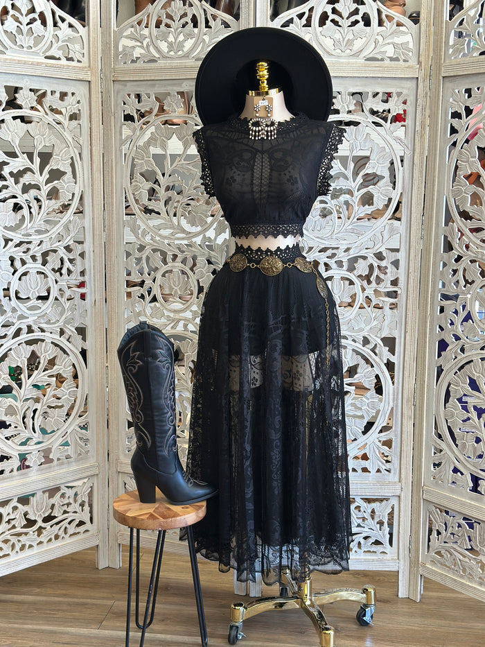 Embroidered Sheer Black Set- Estira Poco, Slightly Stretchy