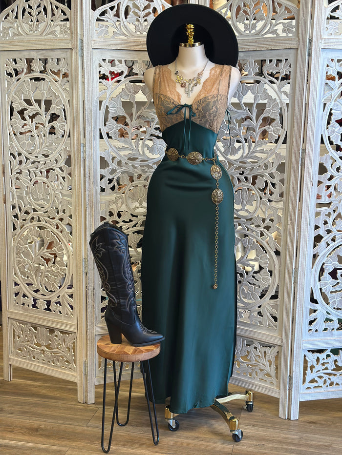 Green Lace Madalynn Dress- Not Stretchy, No Estira