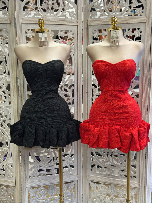 Heart line Scrunched Mini Dress- Slightly Stretchy,Estira Poco