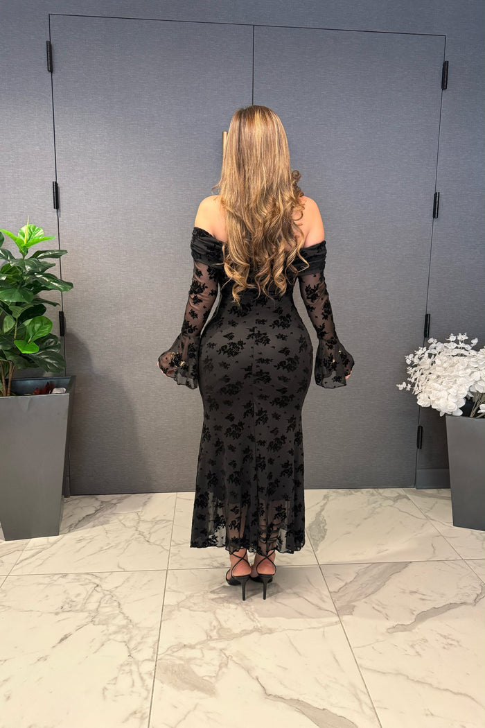 Lace Floral  Dress- Stretchy ,Estira