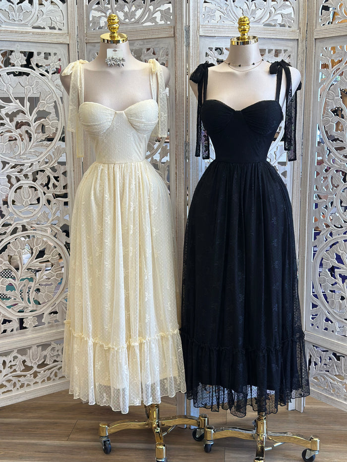 Lace Ribbon Strap Midi Dress - no Estira,  no Stretchy