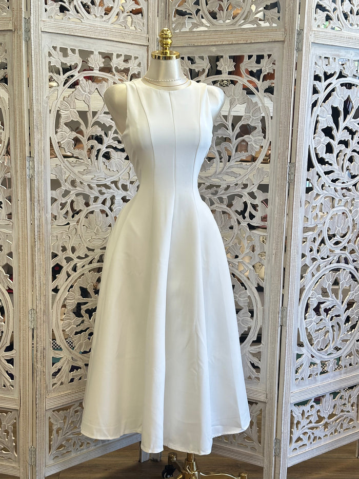 Lined Fit and Flare Dress- No Estira, Not Stretchy