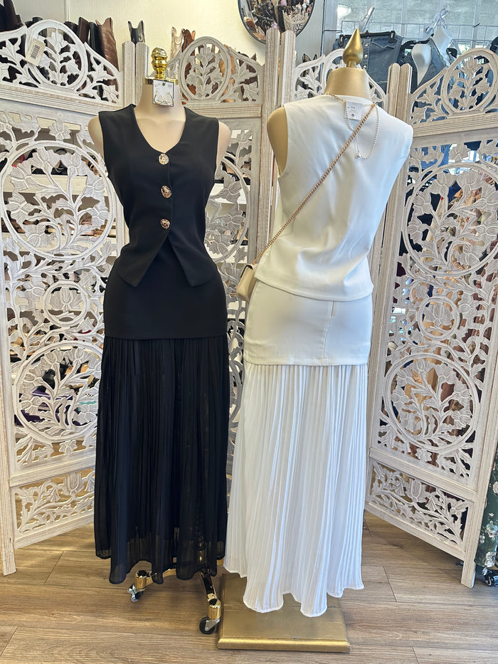 Maxi Pleated Skirt Set- Slightly Stretchy, Estira Poco