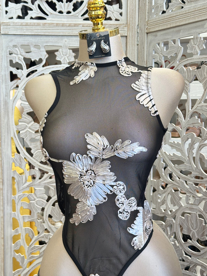 Mesh Floral Top - Estira, Stretchy