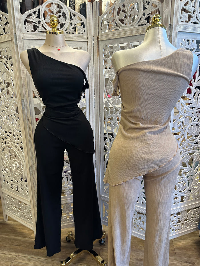 Mini Pleated Asymmetrical Set-Stretchy, Estira