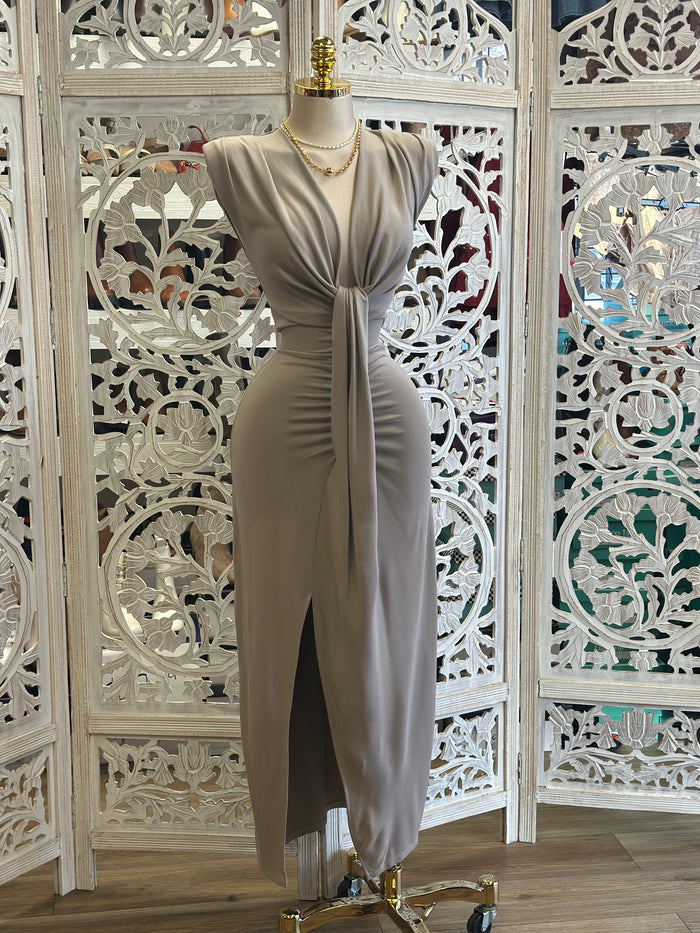 Neutral Knotted Midi Dress-Stretchy,Estira