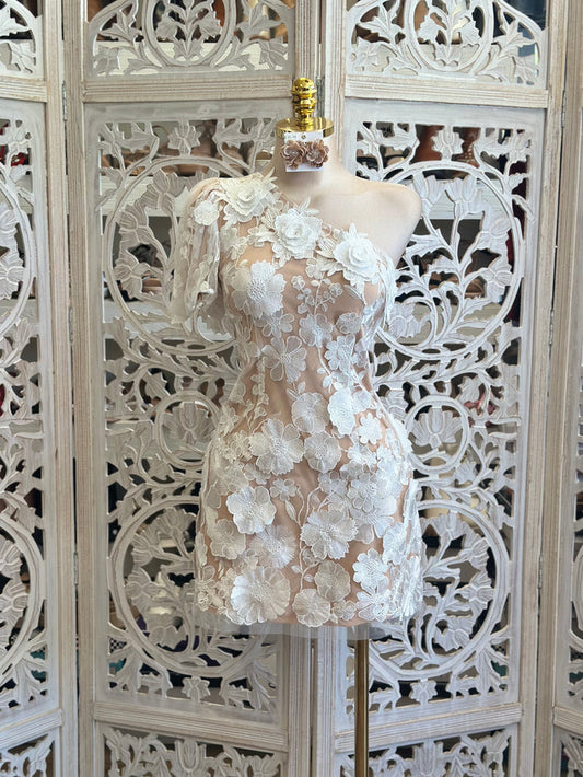 Nude Floral One Sleeve Mini Dress -  no Estira,  no Stretchy