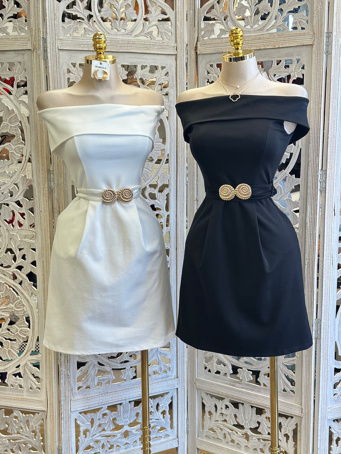 Off Shoulder Snail Belt Mini Dress -Estira Poco, Slightly Stretchy