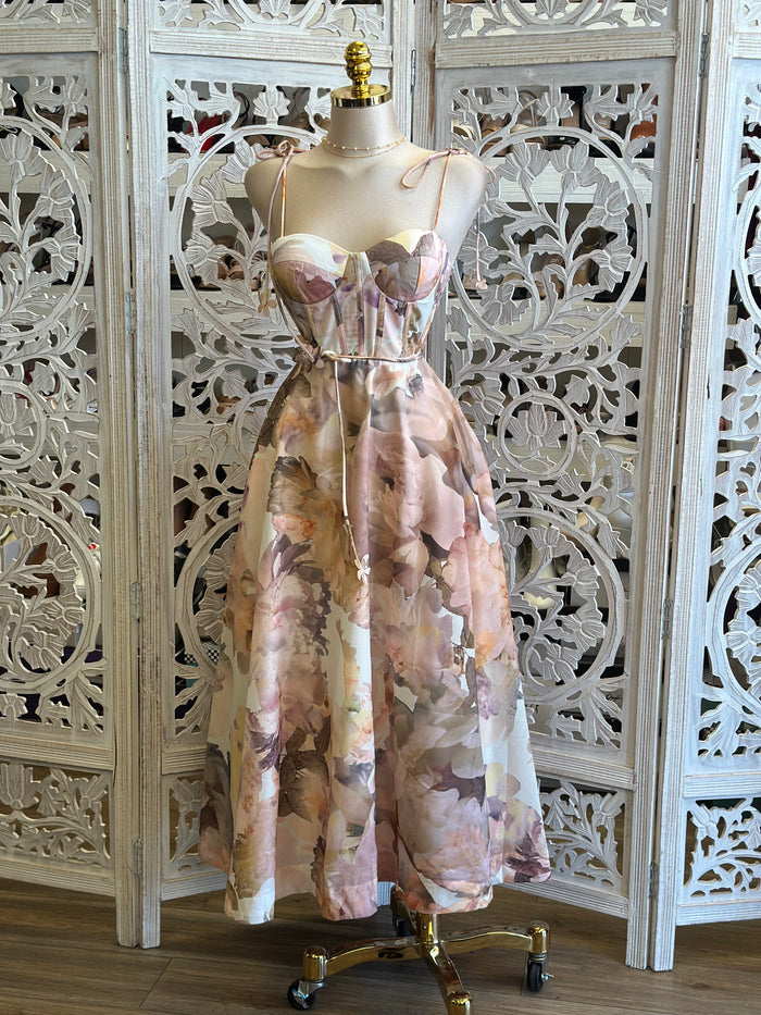 Pastel Floral Corset Dress- Slightly Stretchy, Estira Poco