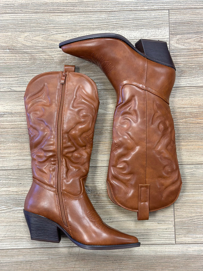 Pointed Tan Cowboy Boots