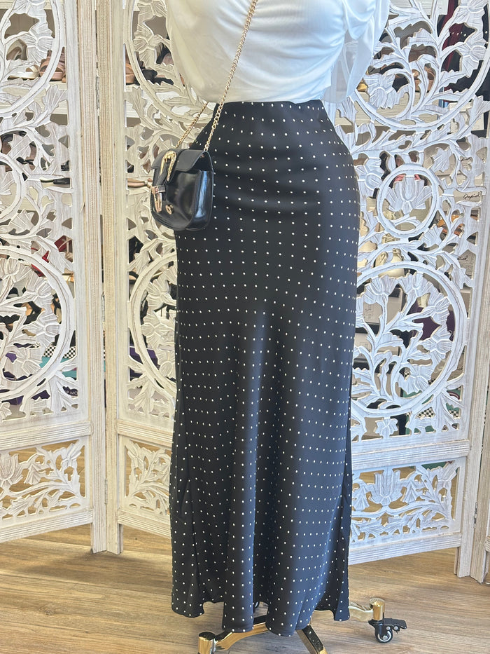 Polka Maxi Skirt-  Not Stretchy ,  No Estira