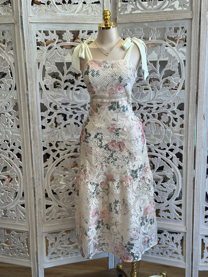 Ribbon Sleeve Floral Crochet Midi Dress- Not Stretchy ,No Estira