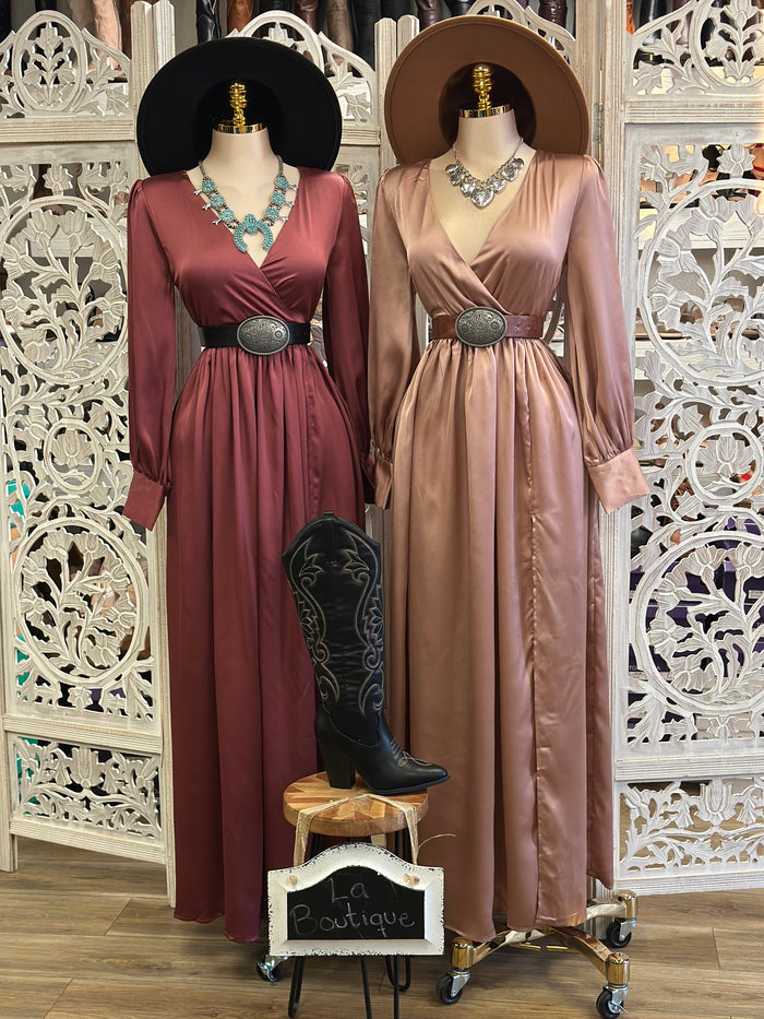 Satin Wrapped Maxi Dress- Stretchy from waist ,Estira de la cintura