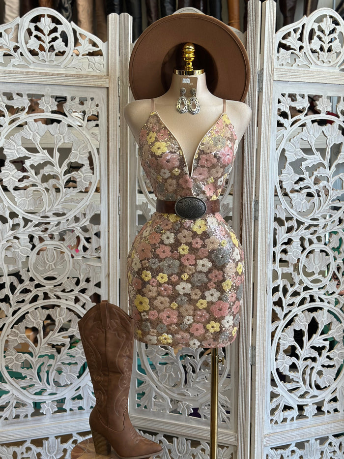 Sequin Floral Mini Dress- Not Stretchy, No Estira