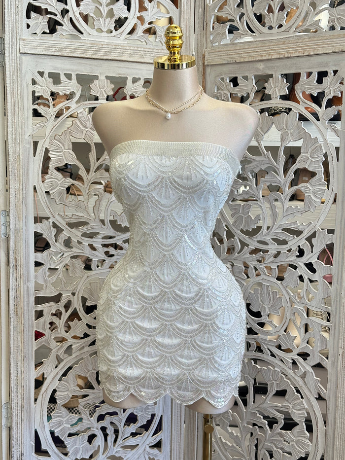 Sequin Pattern Mini Dress-Stretchy, Estira