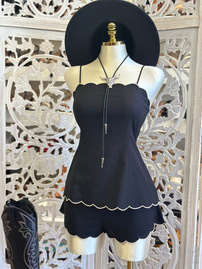 Shell Trim set- No Estira, Not Stretchy ..romper