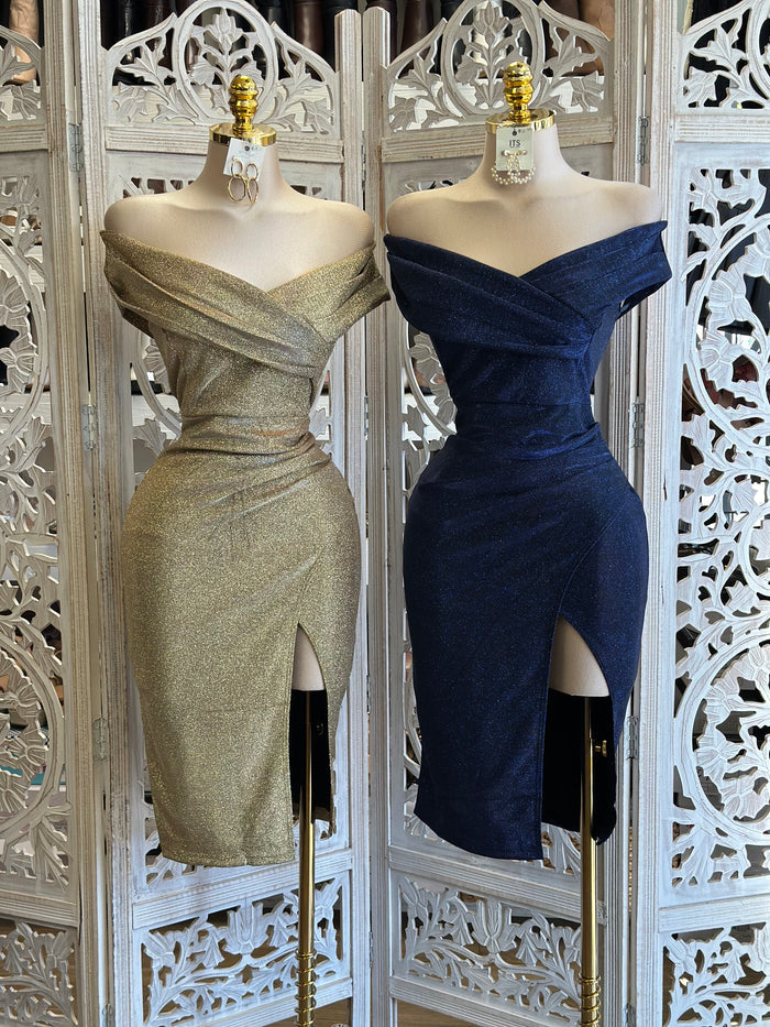Shimmery Wrapped Cocktail Dress- Stretchy,Estira poco