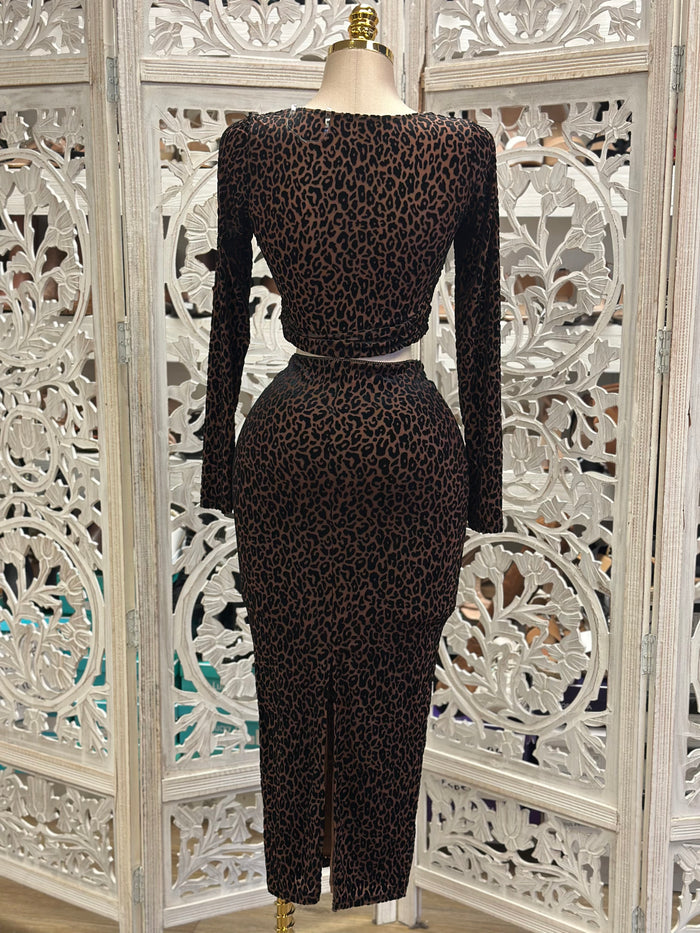 Square Neck Leopard Print Set - Stretchy, Estira