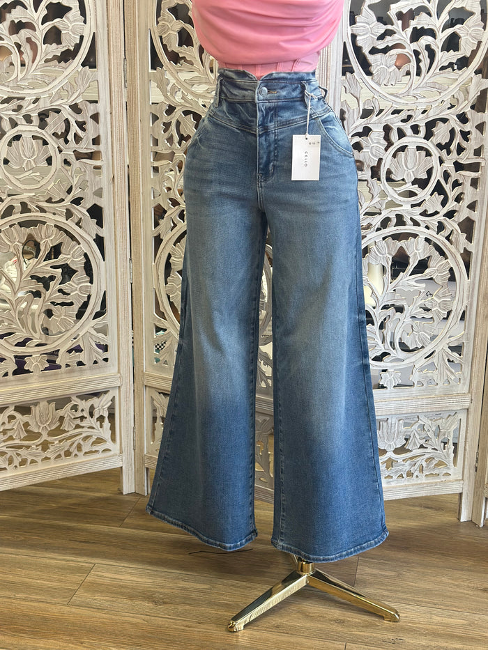 Super High Rise Denim Wide Leg Jeans - Stretchy, Estira